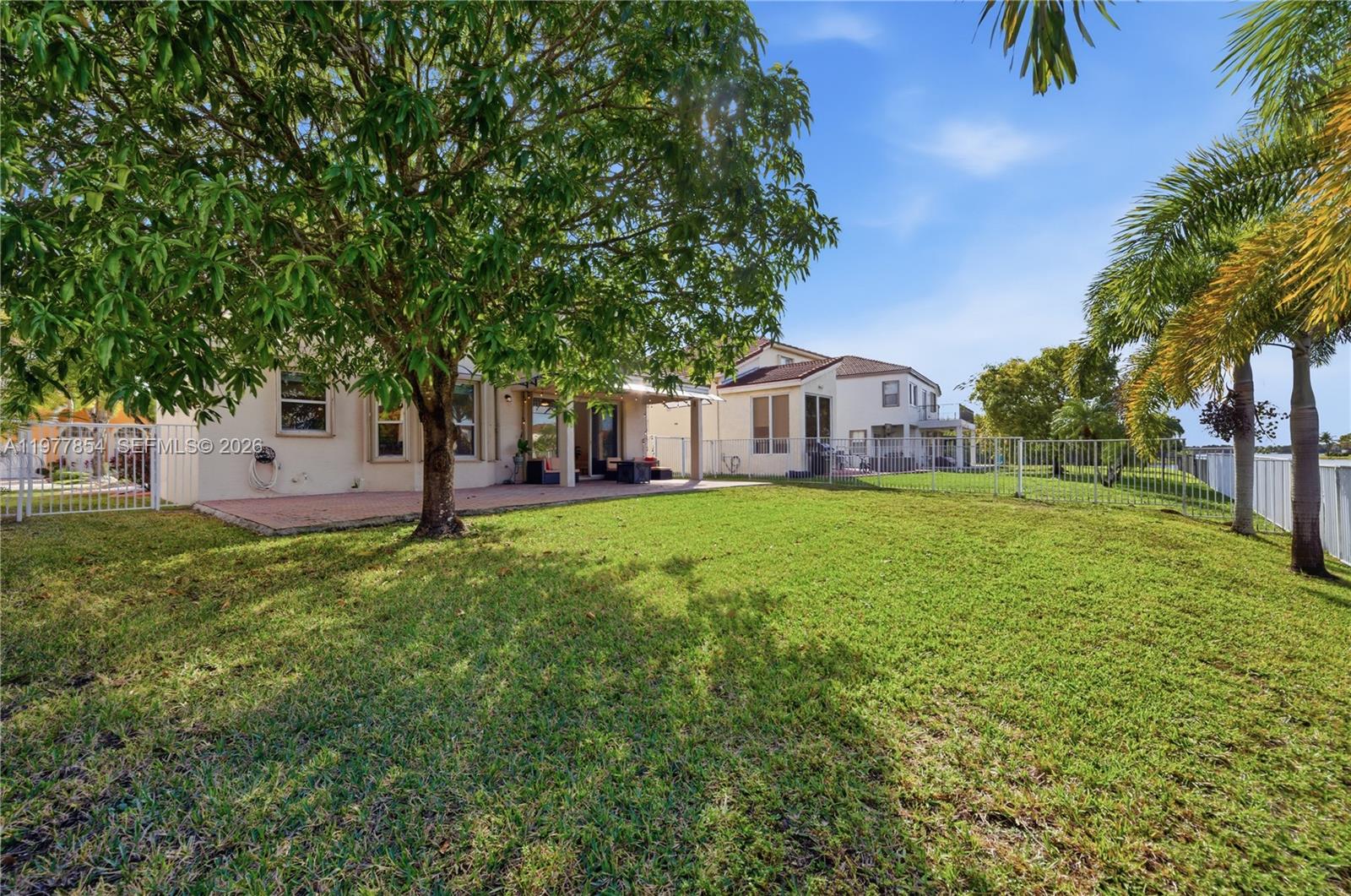 RIVIERA ISLES II - Residential