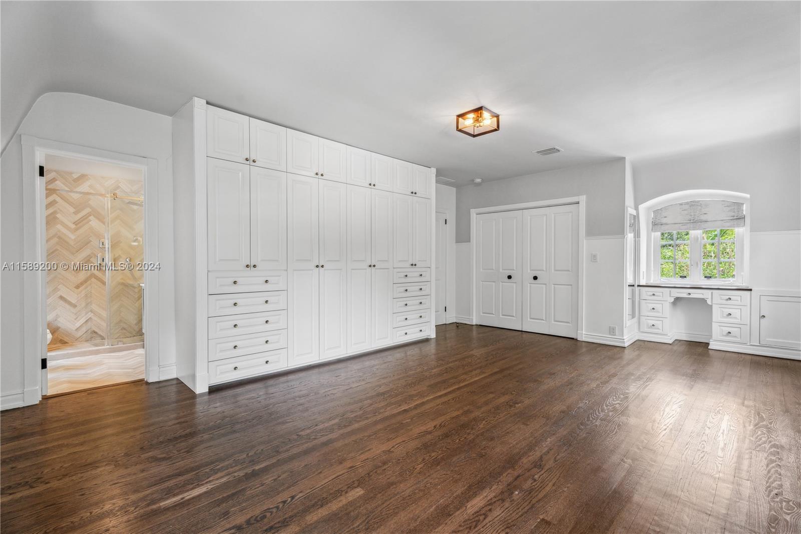 CORAL GABLES C C SEC 3 - Residential