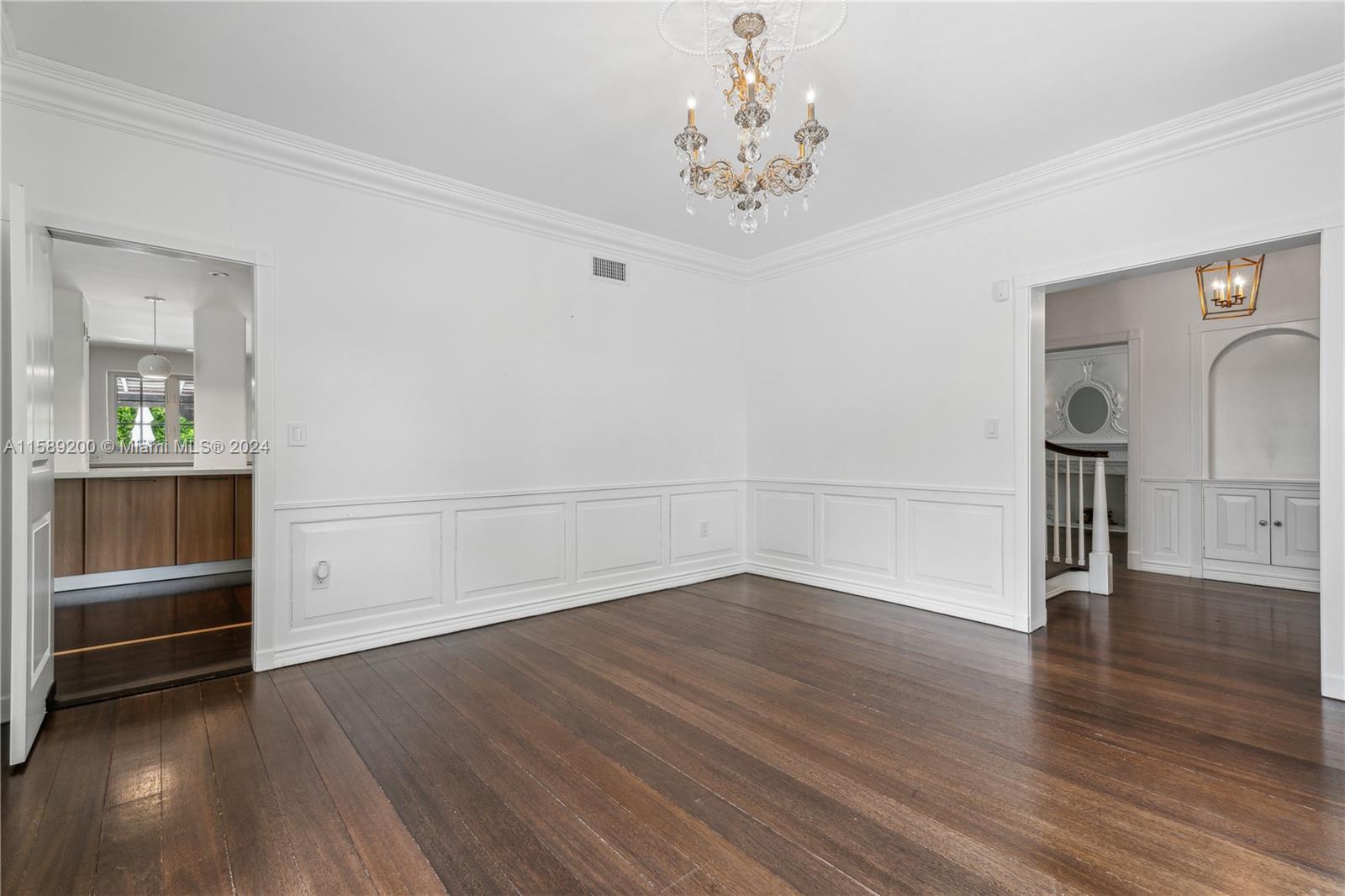 CORAL GABLES C C SEC 3 - Residential