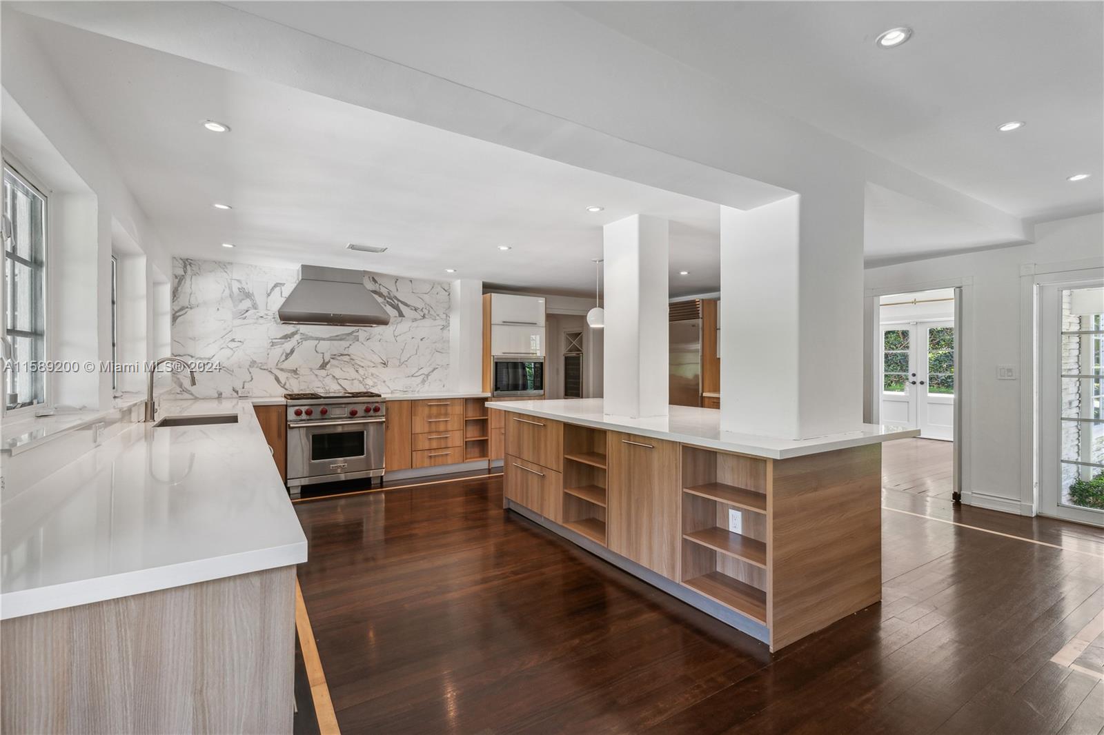 CORAL GABLES C C SEC 3 - Residential