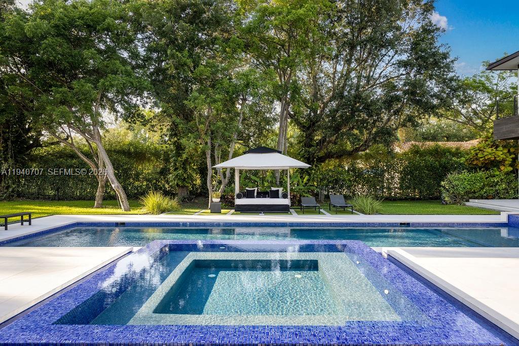 SUDLOW PARK - Residential