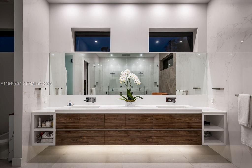 SUDLOW PARK - Residential