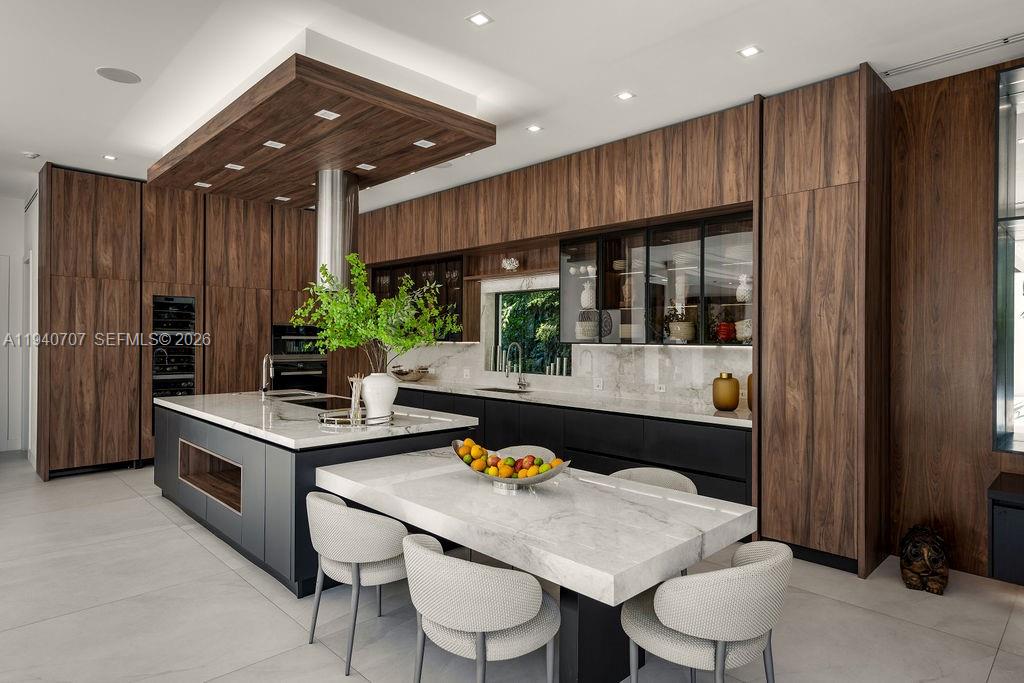 SUDLOW PARK - Residential