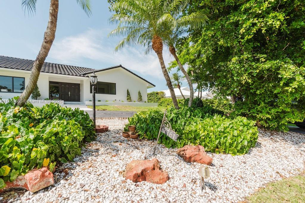 OLD CUTLER VILLAS - Residential Lease