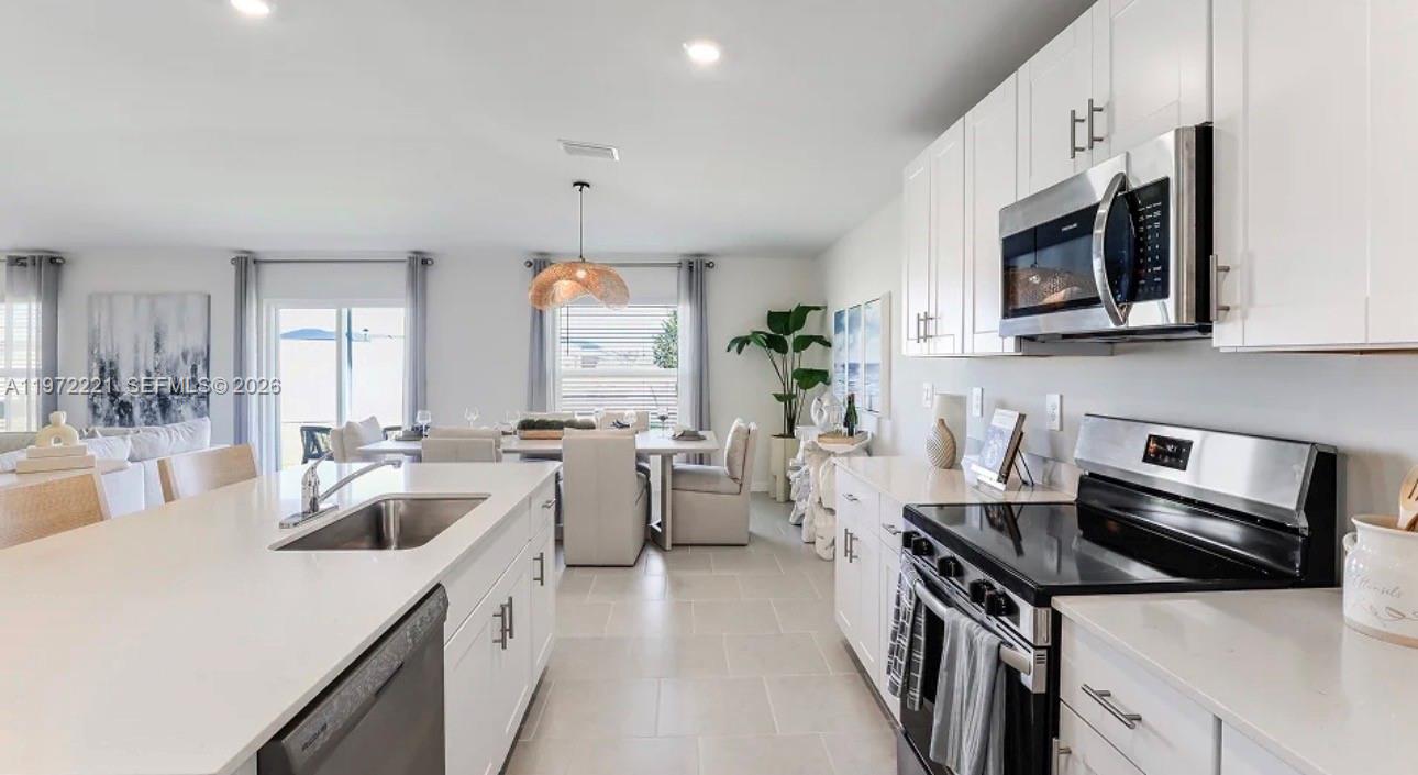 MAPLEWOOD PARK - Residential Lease