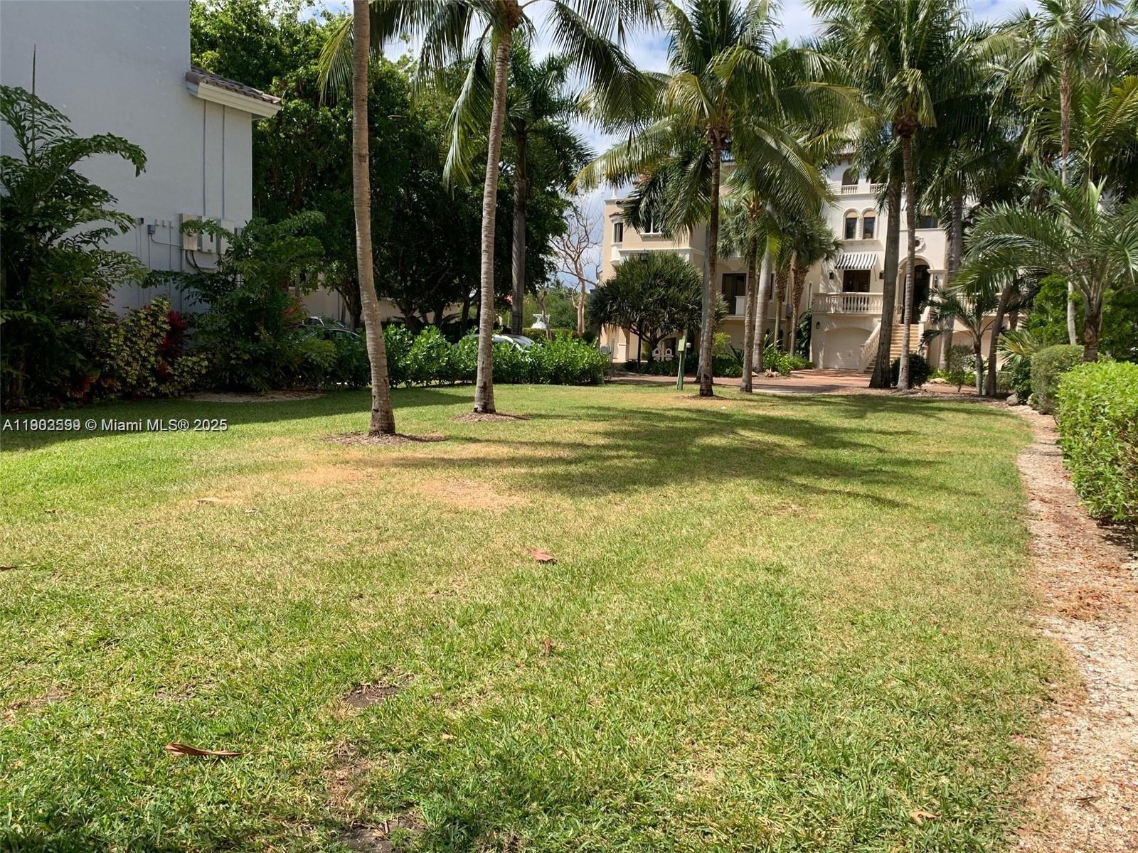 PARADISE POINT 1ST AMENDM - Land