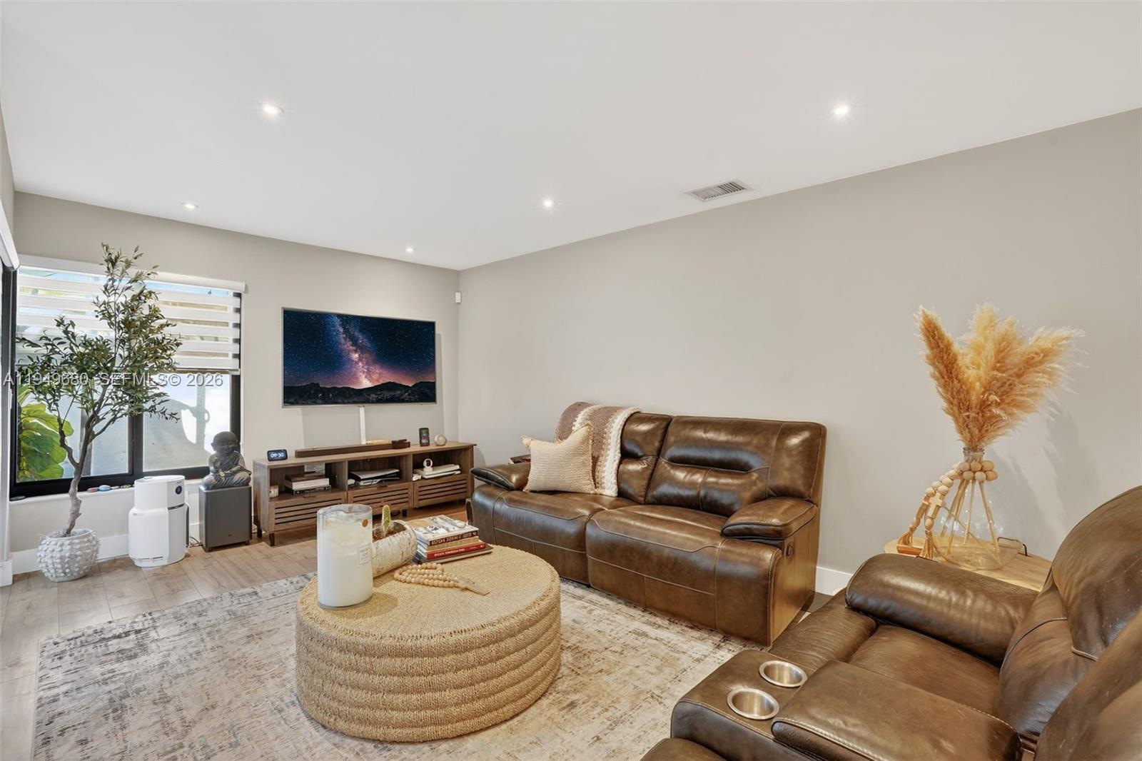 CROSSINGS TOWNHOUSES SEC - Residential