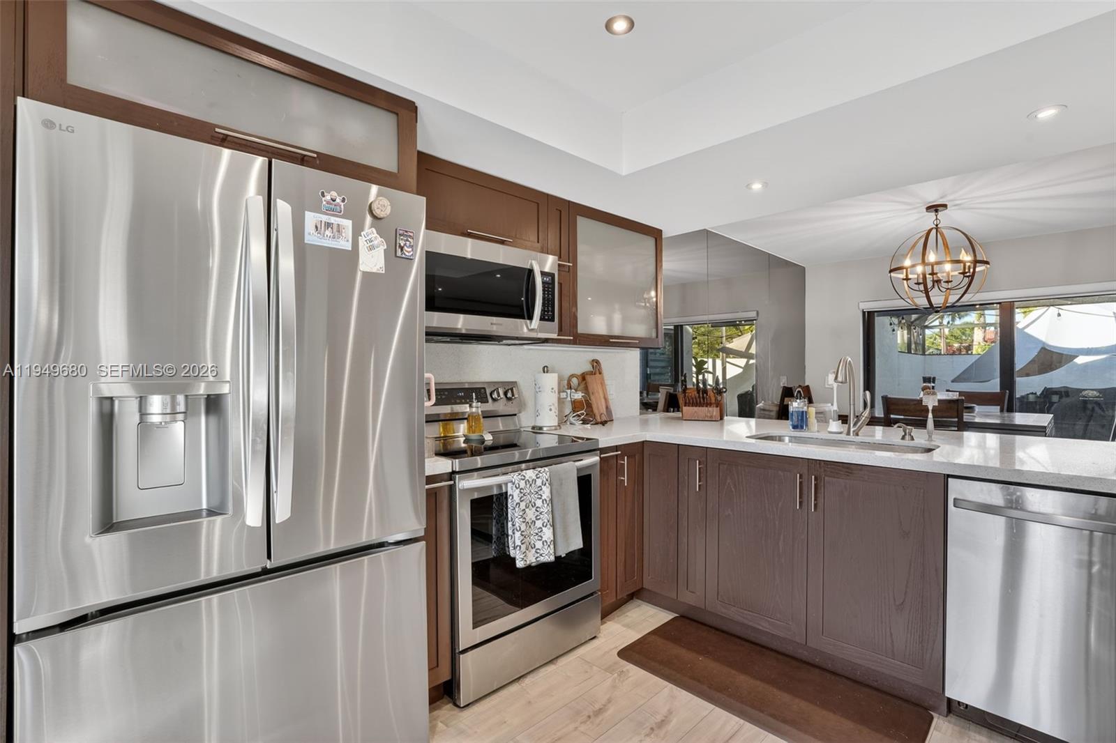 CROSSINGS TOWNHOUSES SEC - Residential