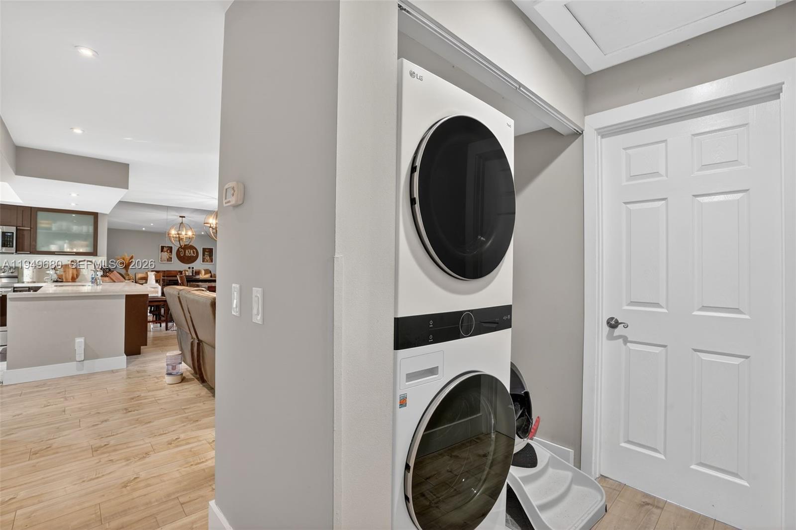 CROSSINGS TOWNHOUSES SEC - Residential