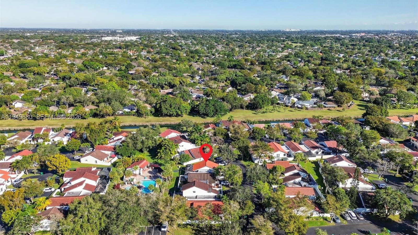 CROSSINGS TOWNHOUSES SEC - Residential