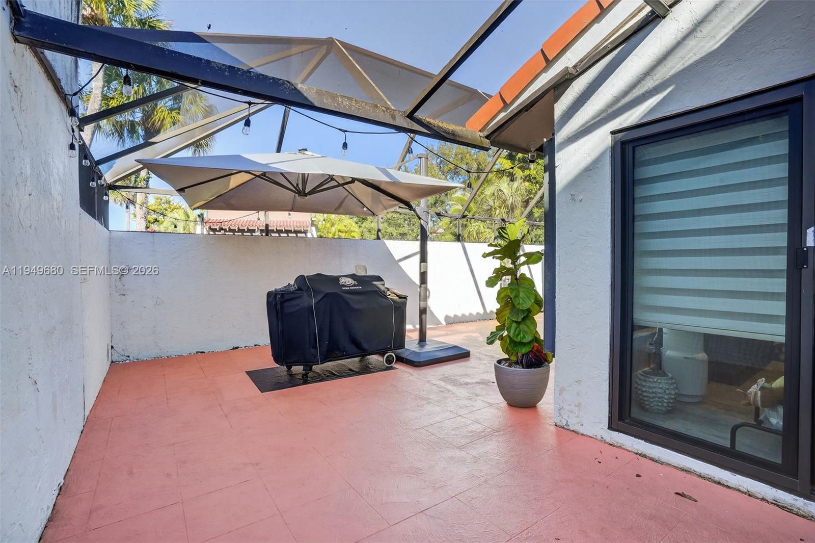 CROSSINGS TOWNHOUSES SEC - Residential