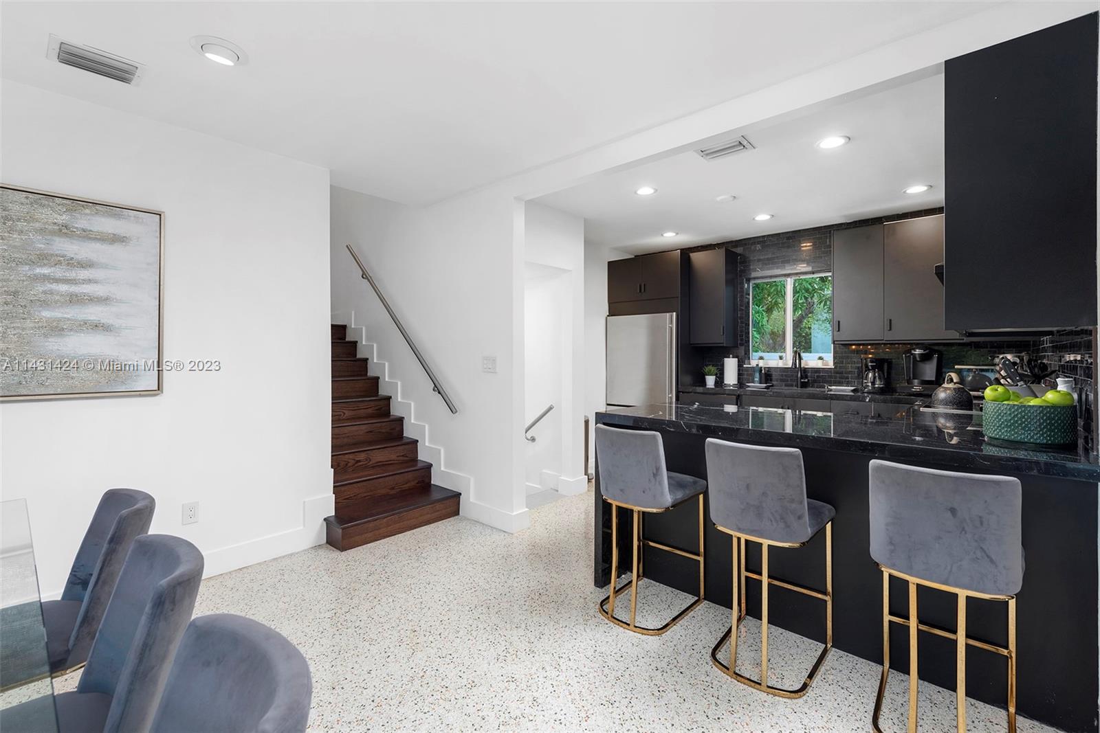 Davis Harbor - Residential