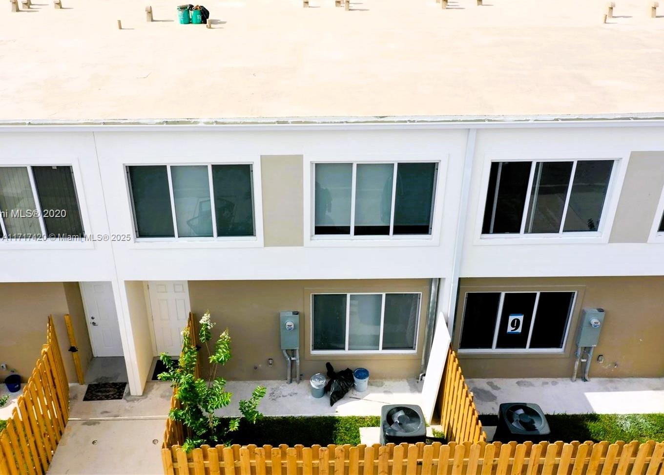 PARADISE GARDENS - Residential