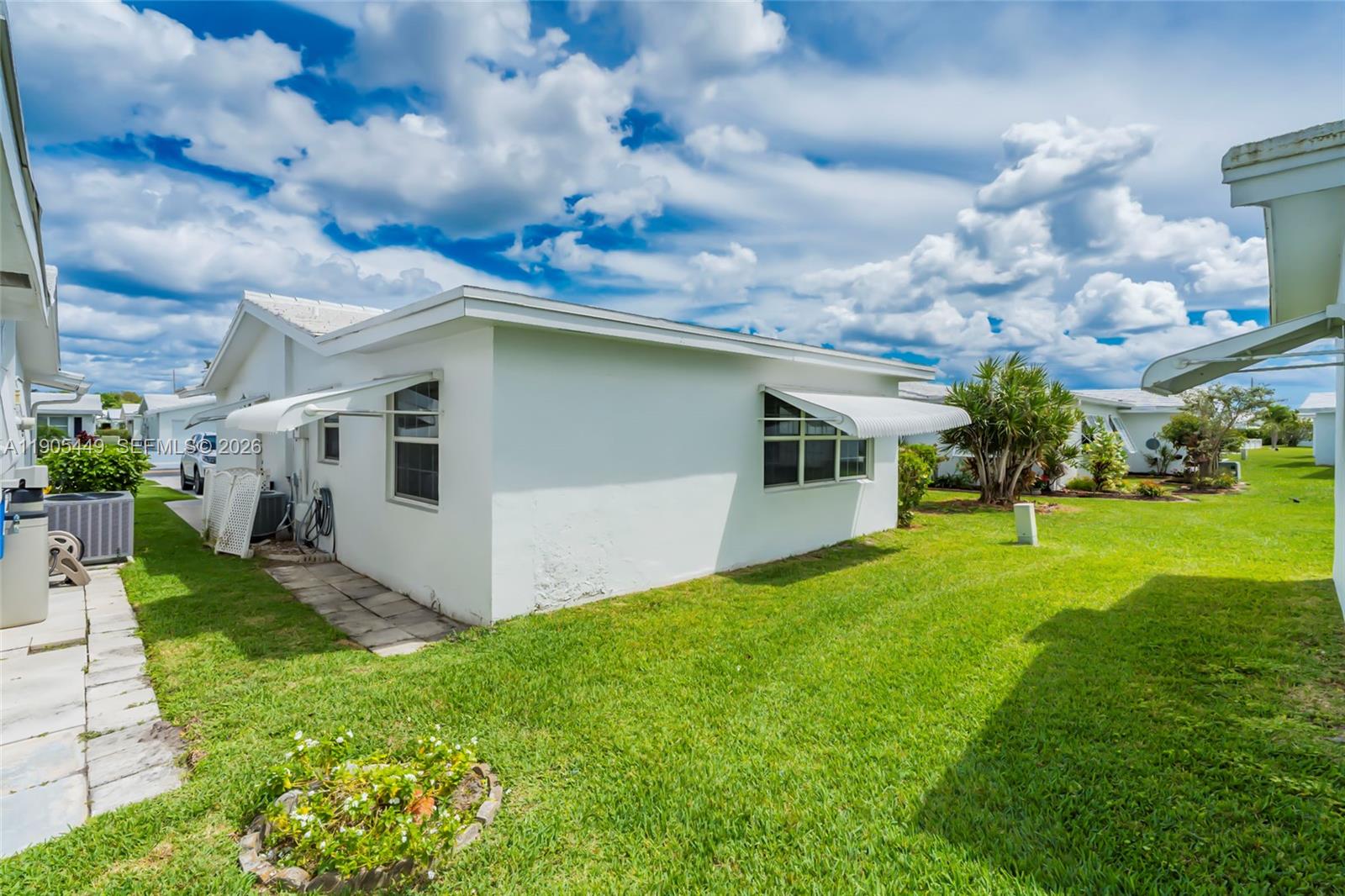 PALM BEACH LEISUREVILLE S - Residential