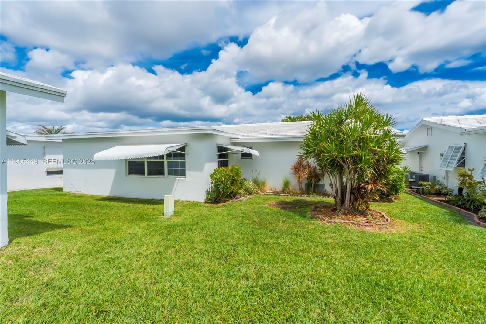 PALM BEACH LEISUREVILLE S - Residential