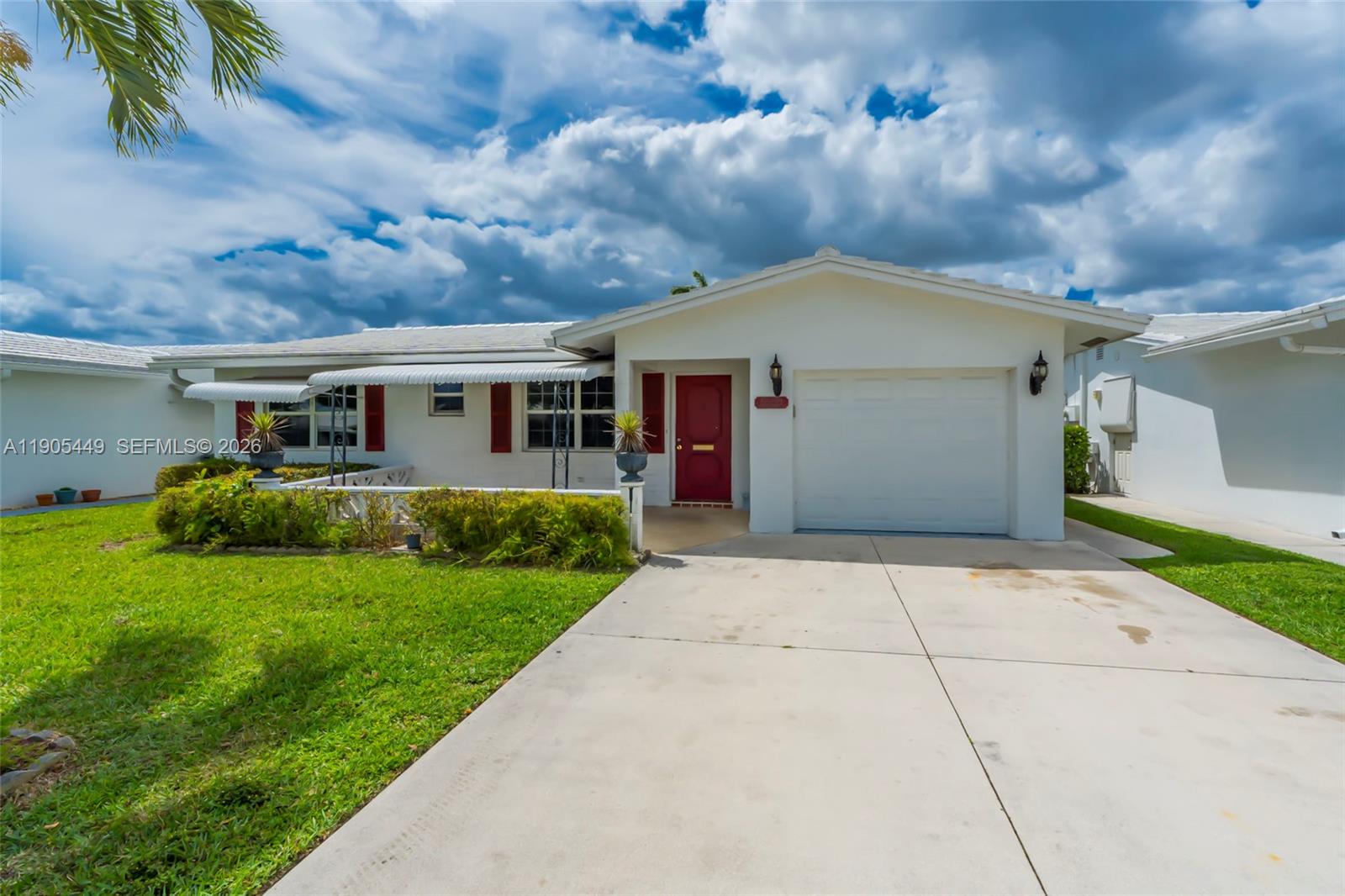 PALM BEACH LEISUREVILLE S - Residential