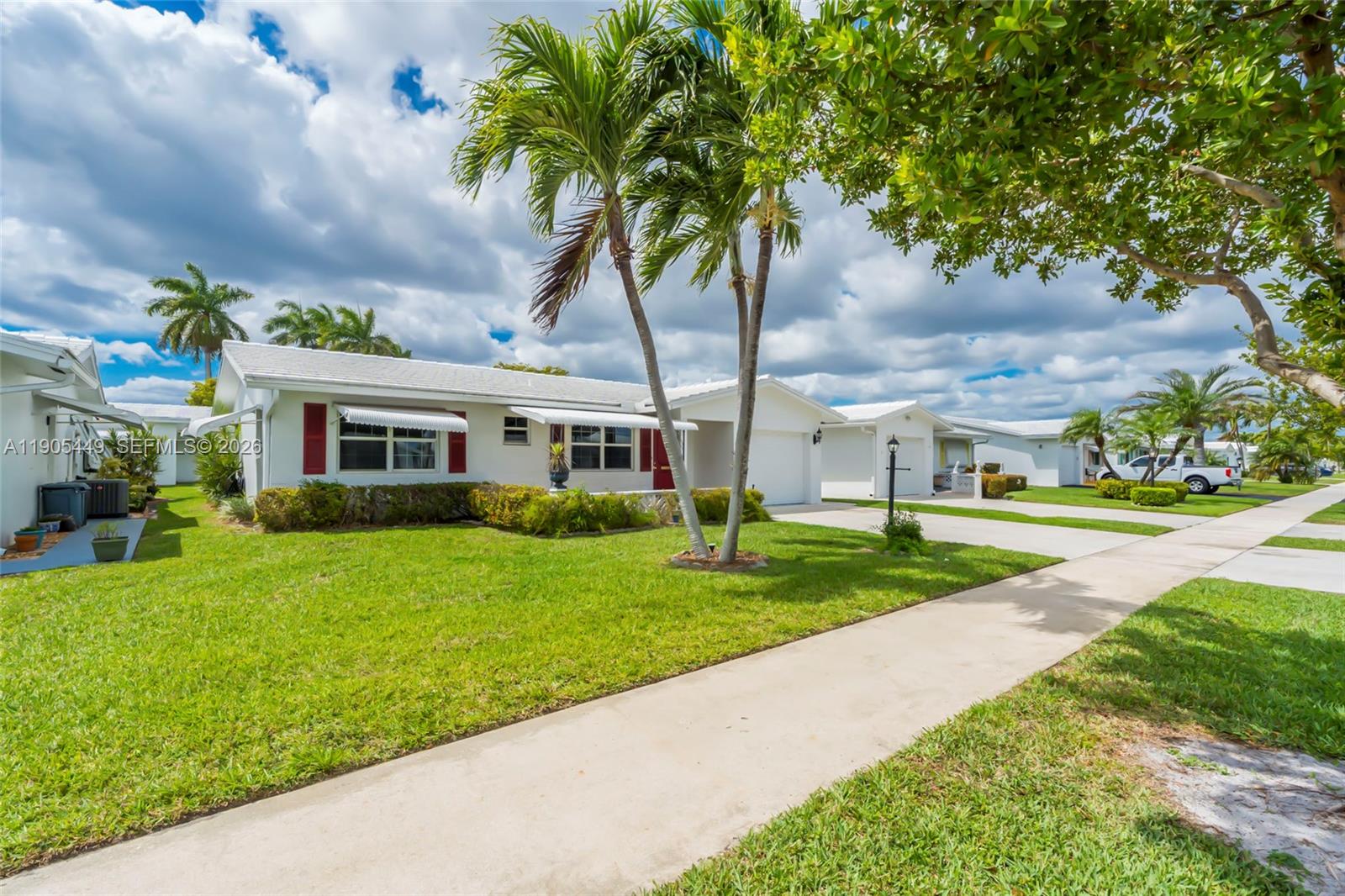PALM BEACH LEISUREVILLE S - Residential
