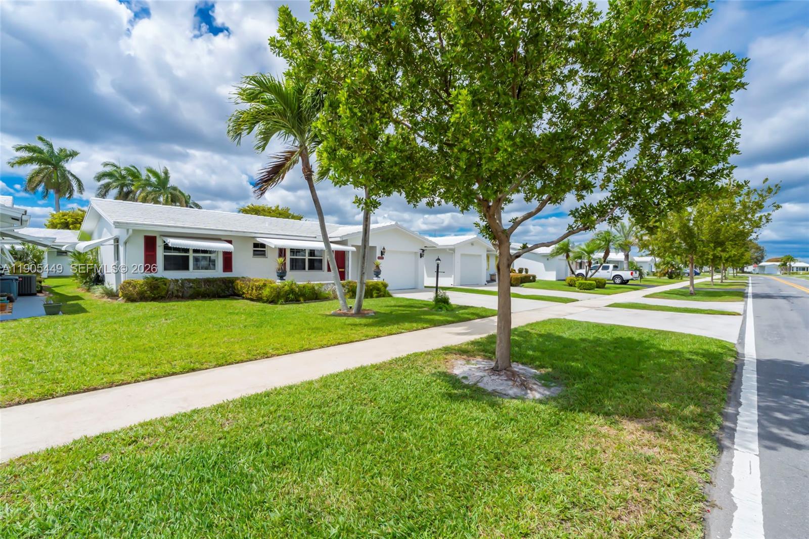 PALM BEACH LEISUREVILLE S - Residential