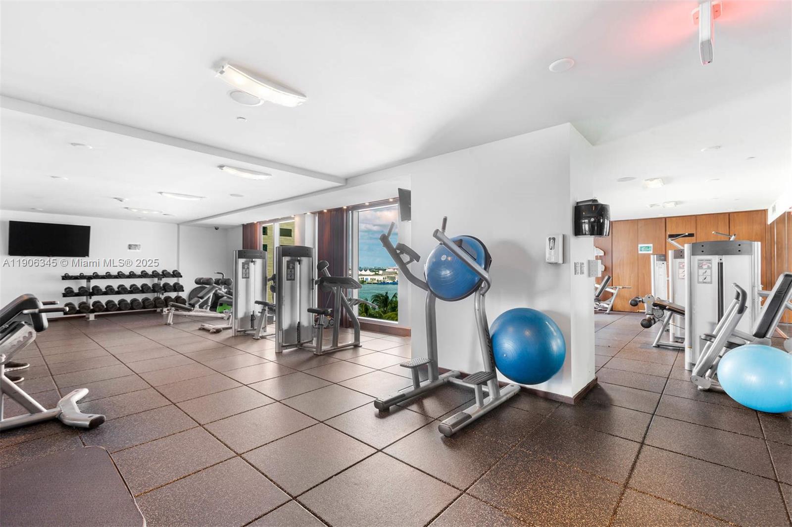 ONE MIAMI EAST CONDO - Residential Lease