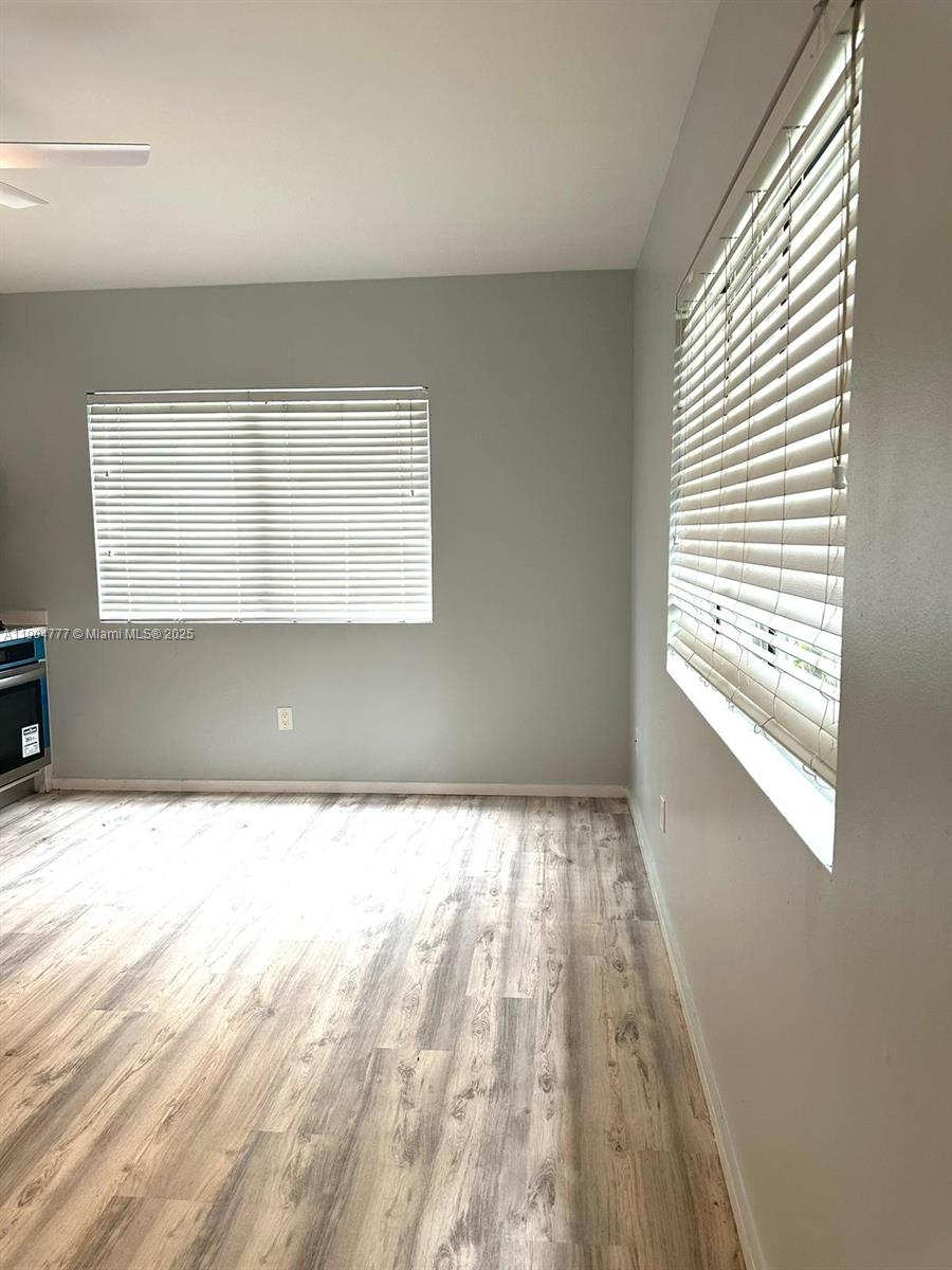 ANNI VENTI CONDO - Residential Lease