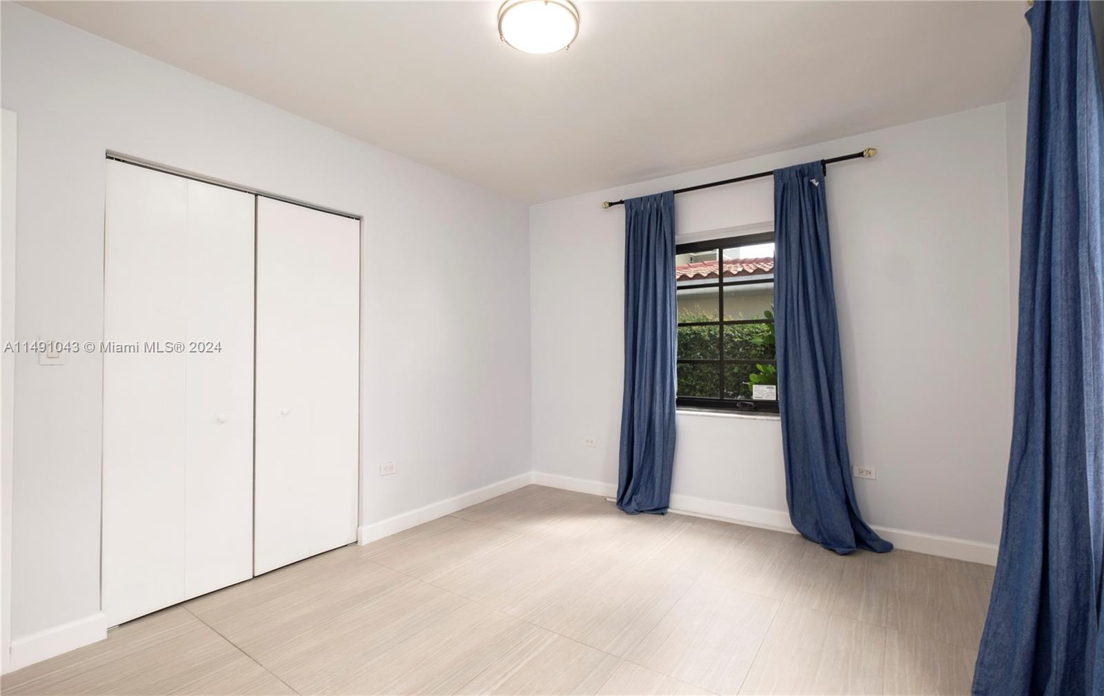 CORAL GABLES FLAGLER STRE - Residential