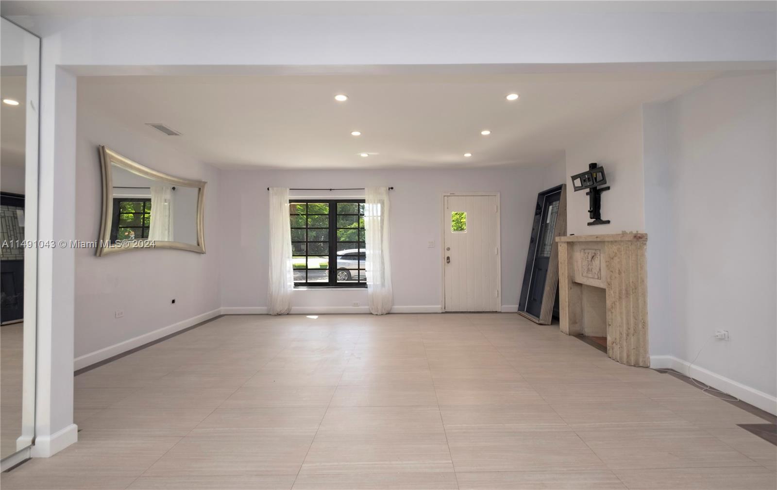 CORAL GABLES FLAGLER STRE - Residential