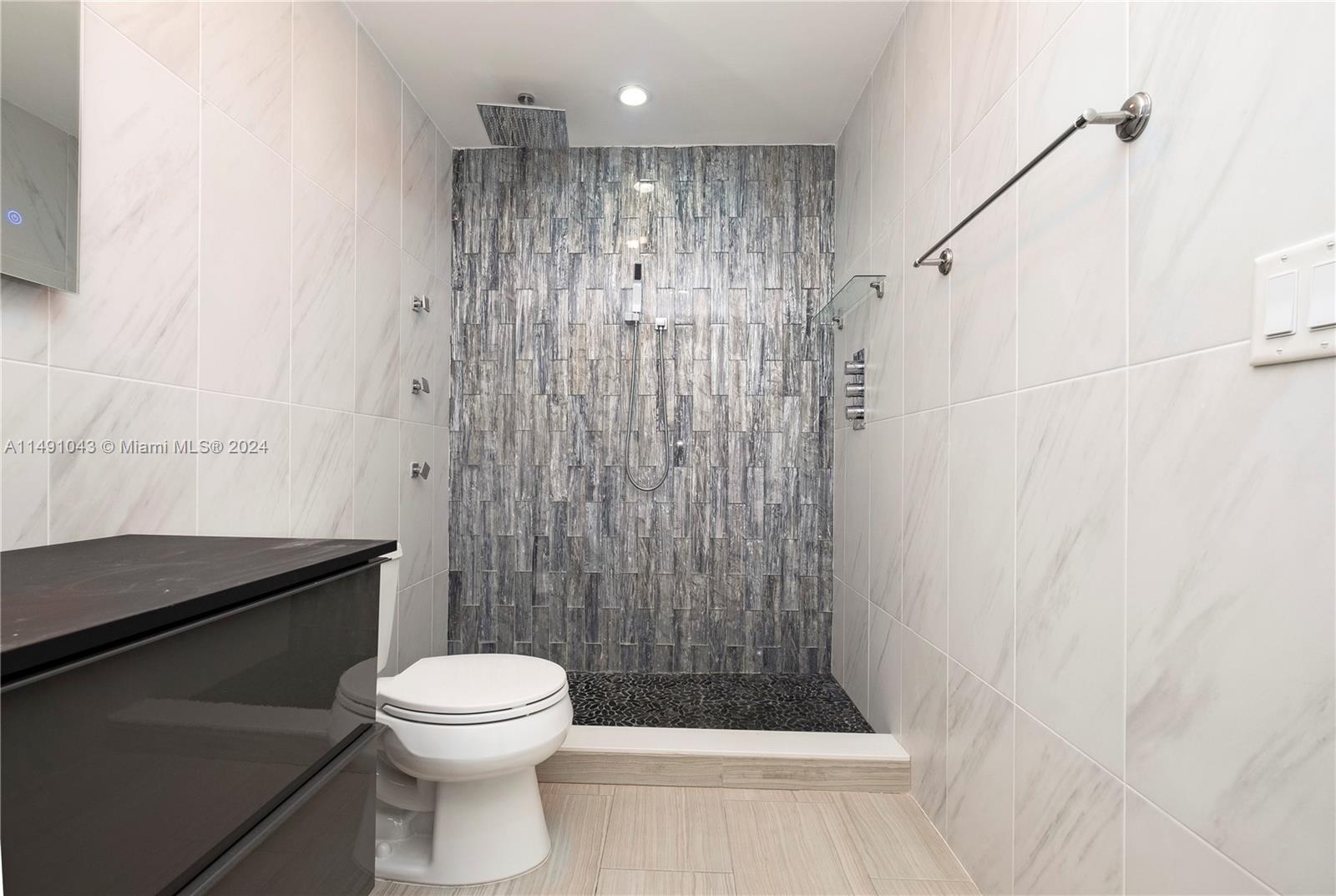 CORAL GABLES FLAGLER STRE - Residential