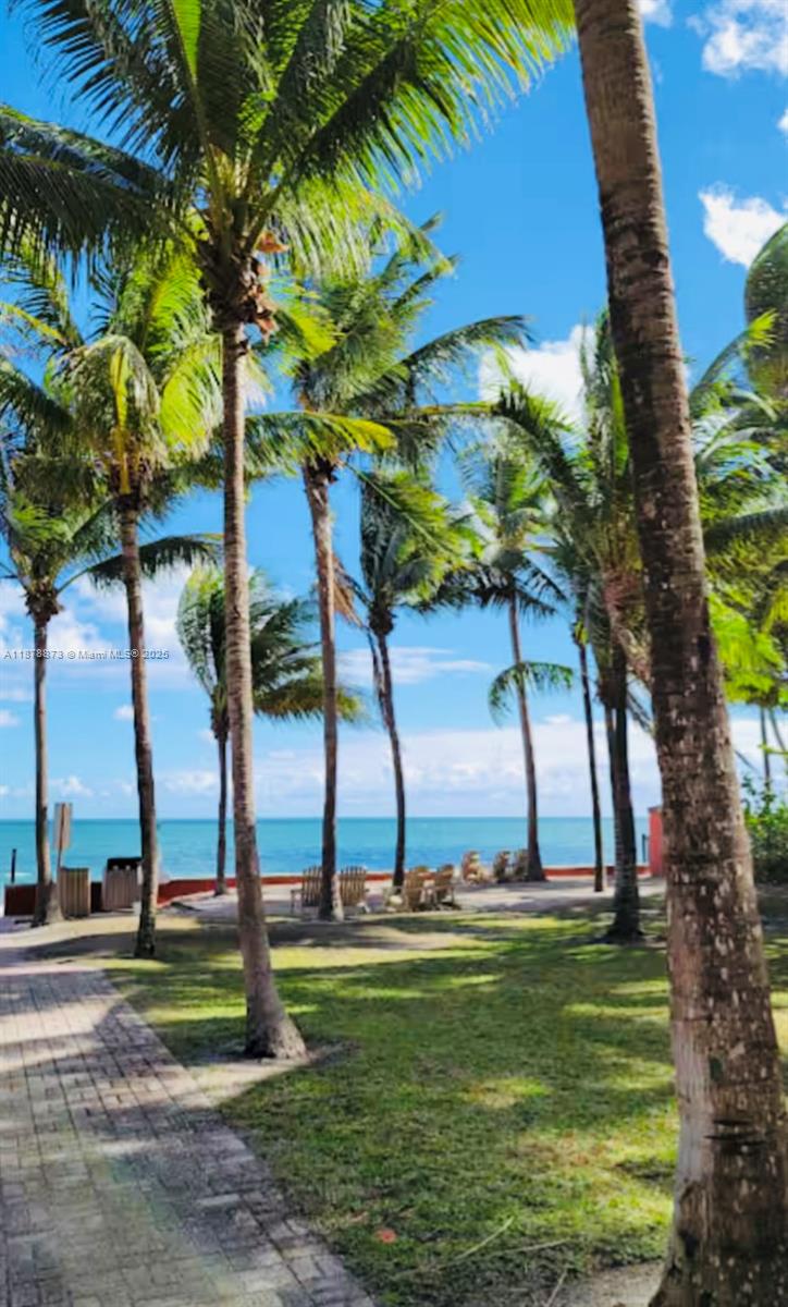 LE PHARE KEY BISCAYNE CON - Residential Lease