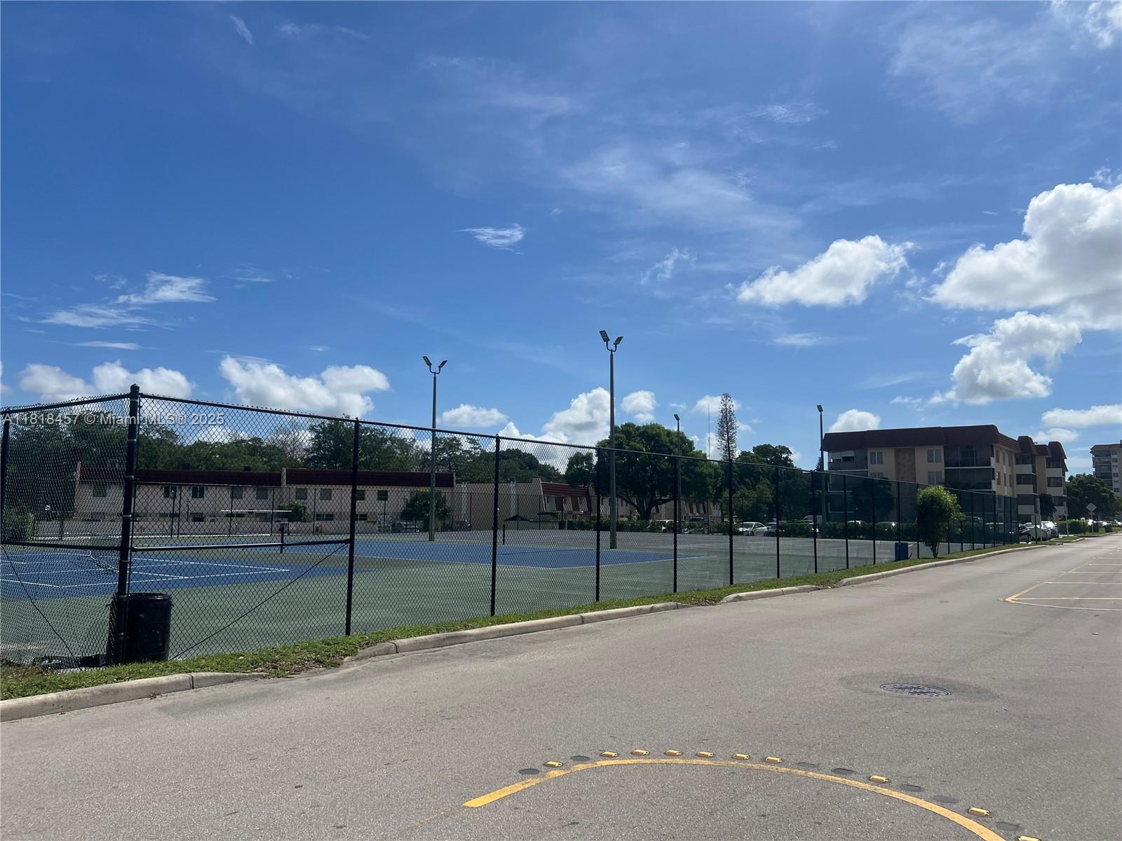 MANORS OF INVERRARY I-3 - Residential