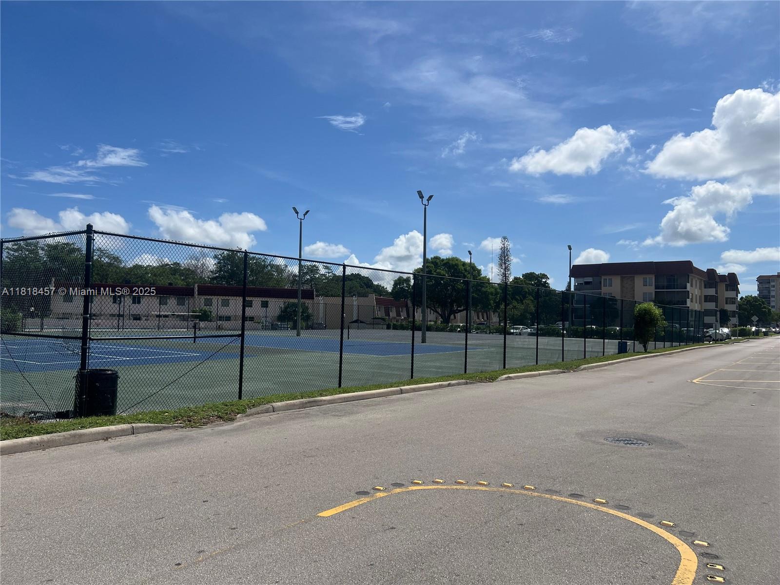 MANORS OF INVERRARY I-3 - Residential