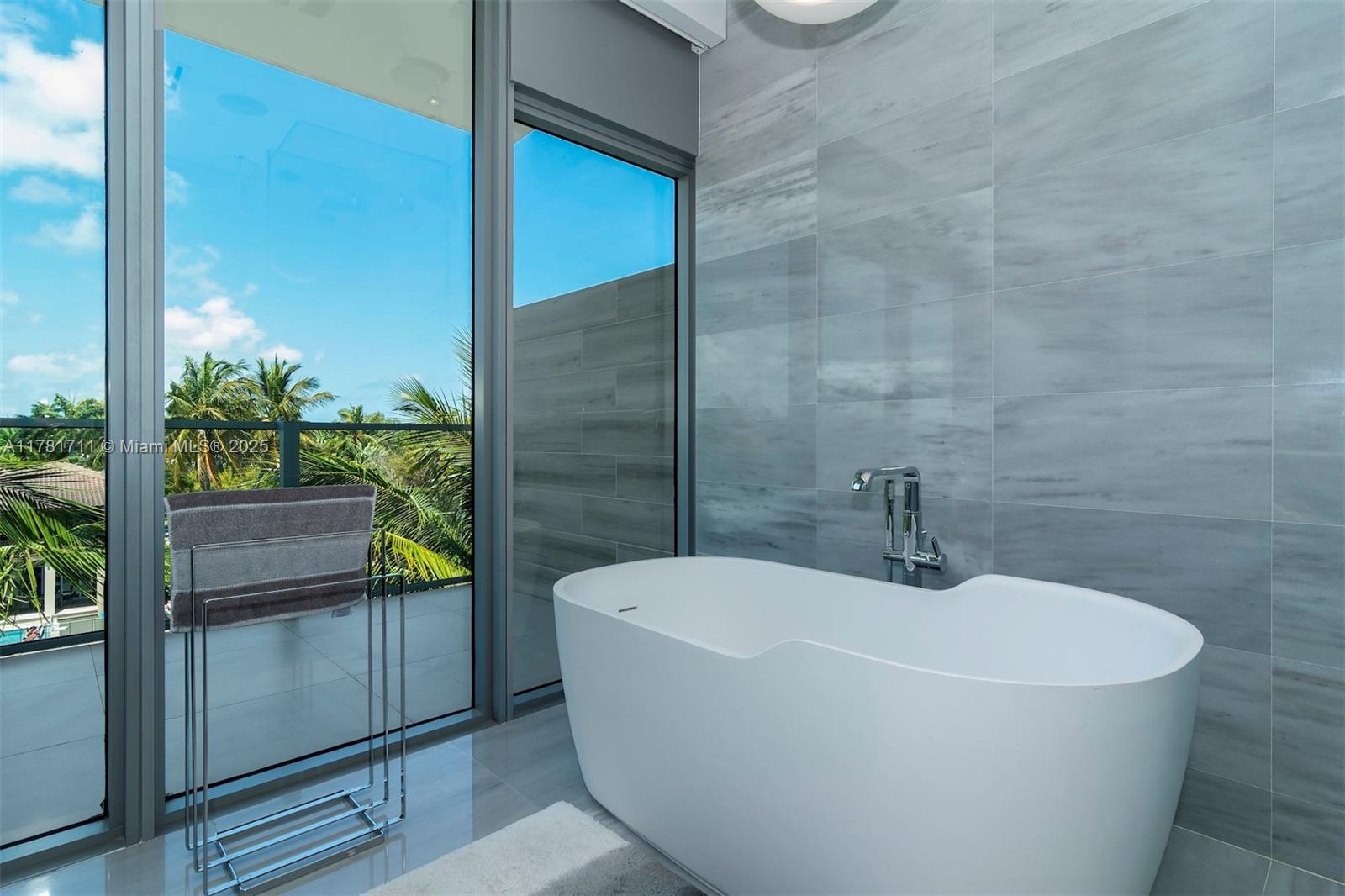 PALAU SUNSET HARBOR - Residential Lease