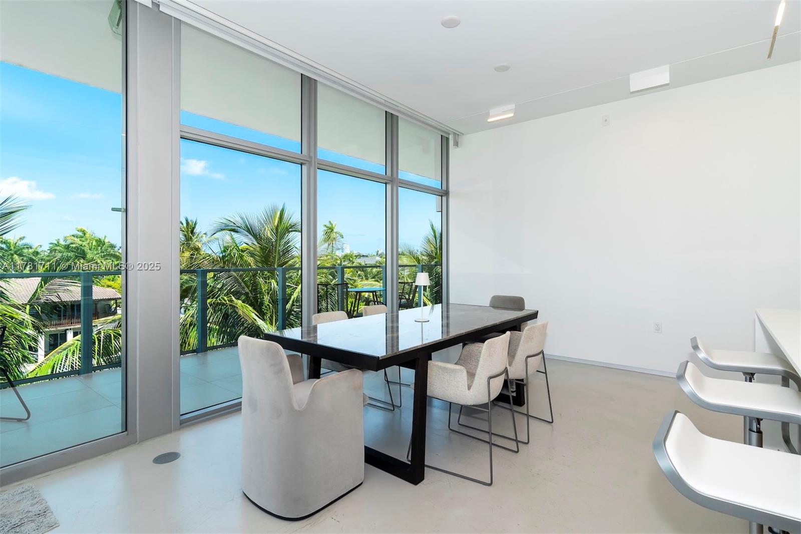 PALAU SUNSET HARBOR - Residential Lease