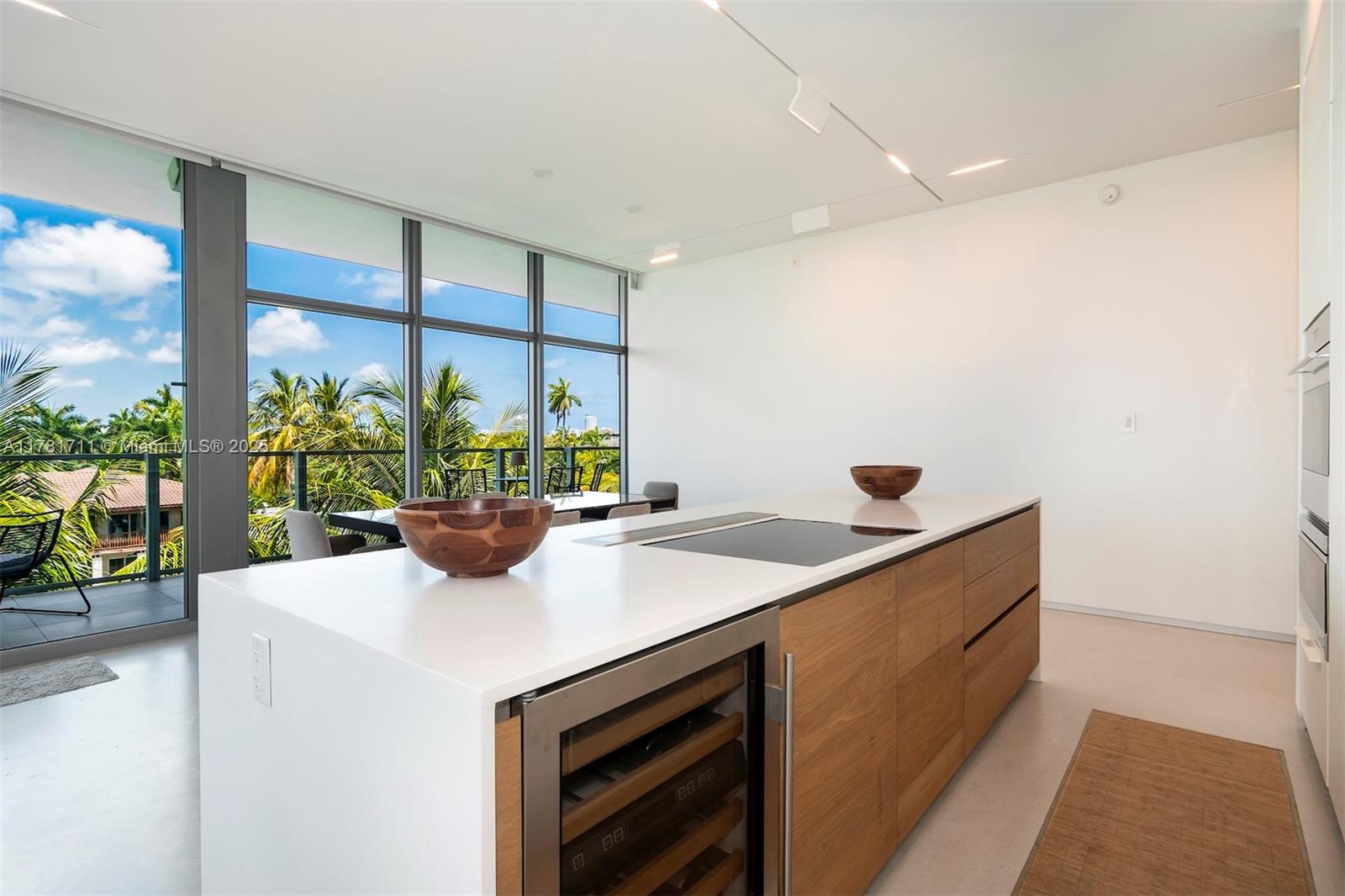 PALAU SUNSET HARBOR - Residential Lease