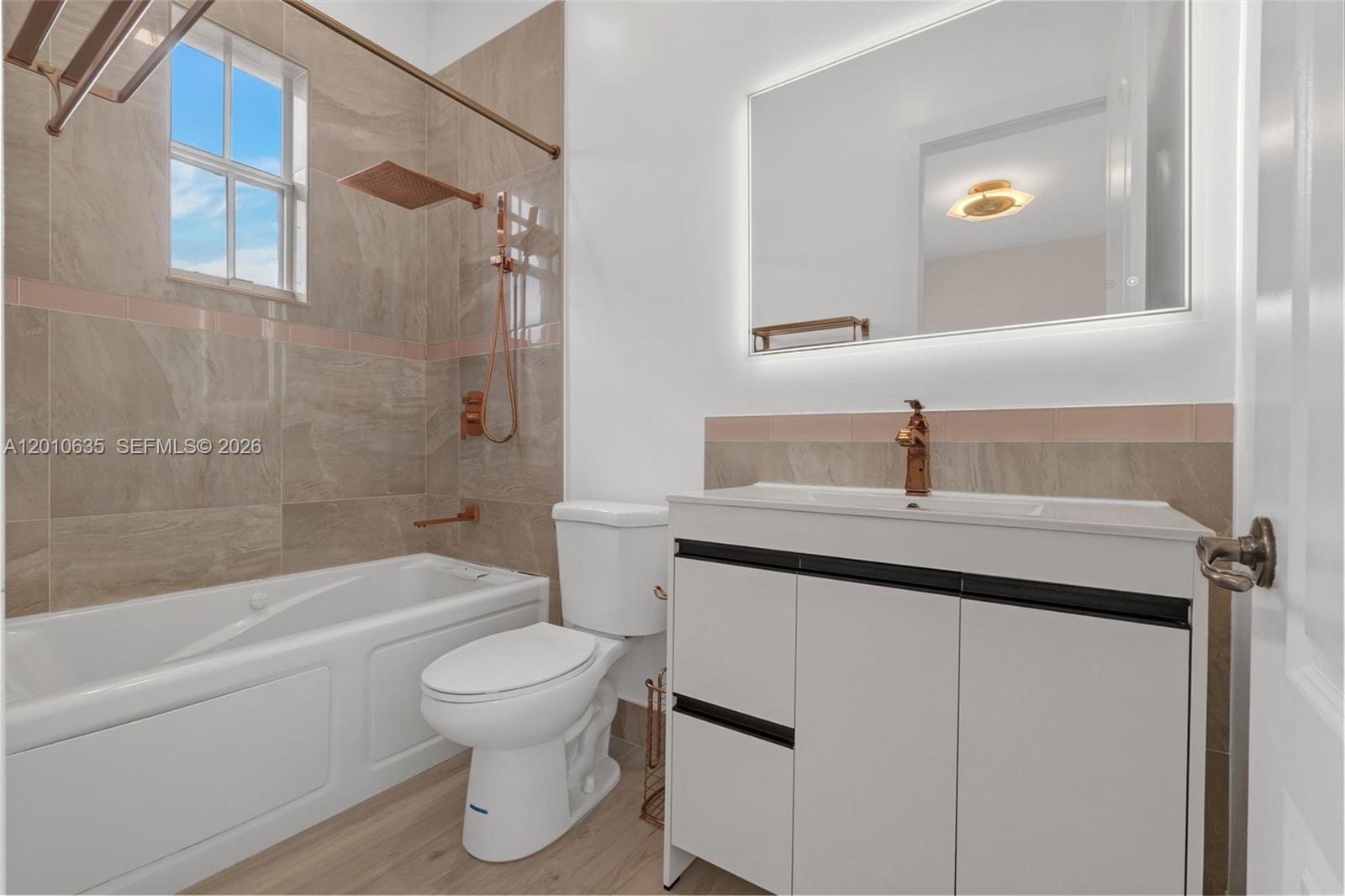 MEADOW PINES - Residential