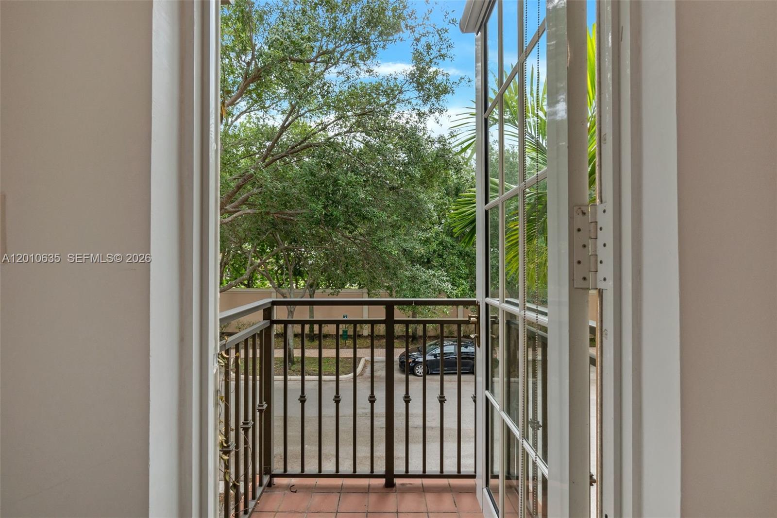 MEADOW PINES - Residential