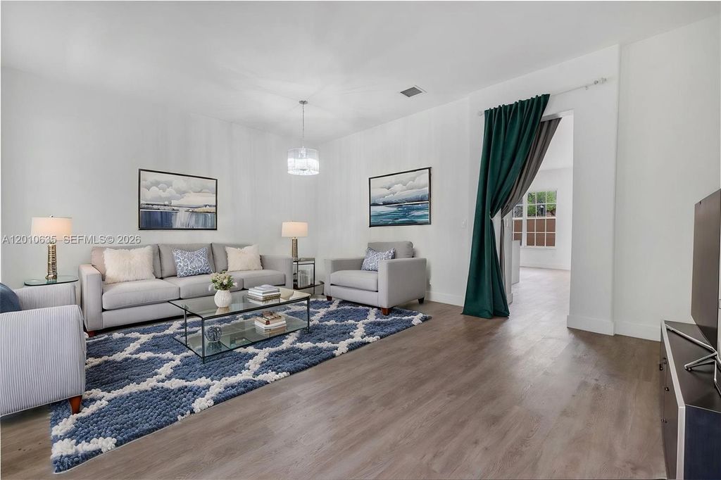 Photo of 483 SW 147th Ter #2-48, Pembroke Pines, FL 33027 (MLS # A12010635)
