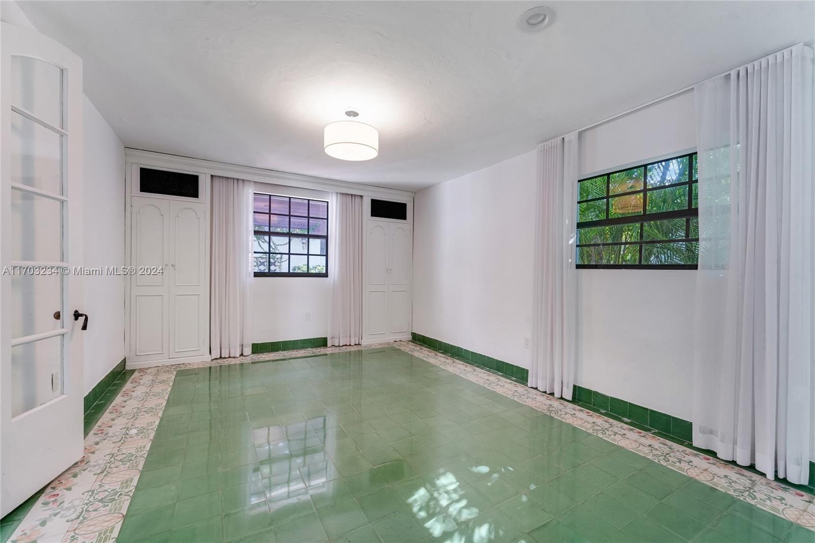 BEACH VIEW SUB - Residential