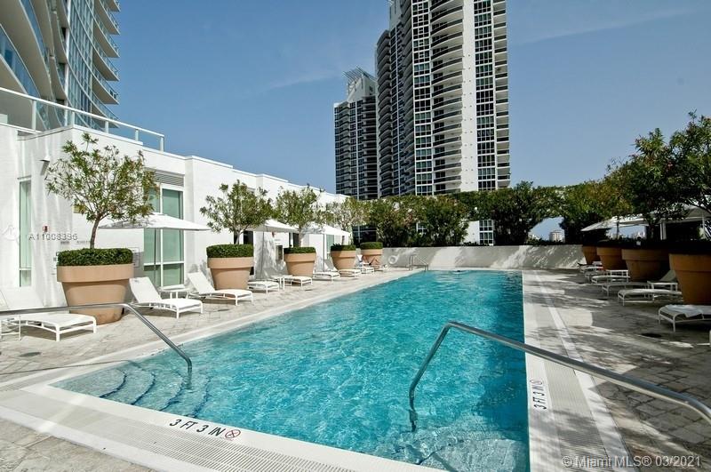 ICON CONDO - Residential