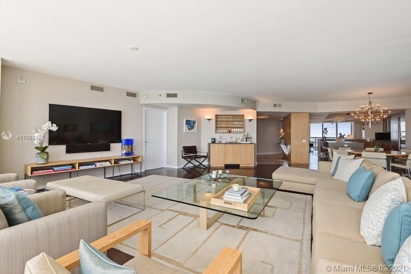 ICON CONDO - Residential