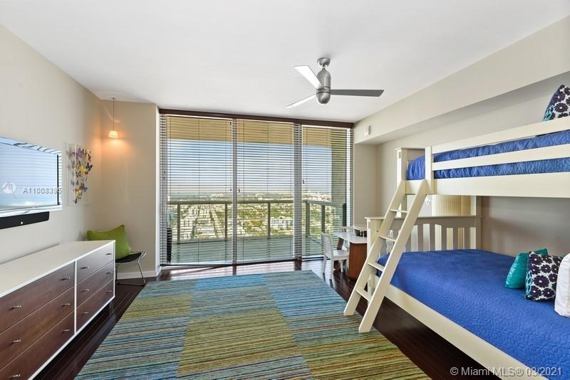 ICON CONDO - Residential