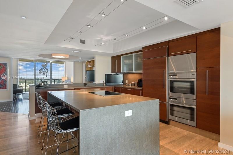 ICON CONDO - Residential