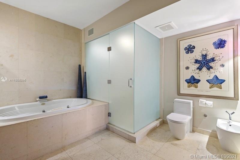 ICON CONDO - Residential