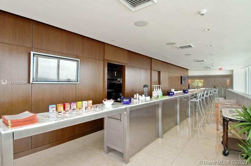 ICON CONDO - Residential