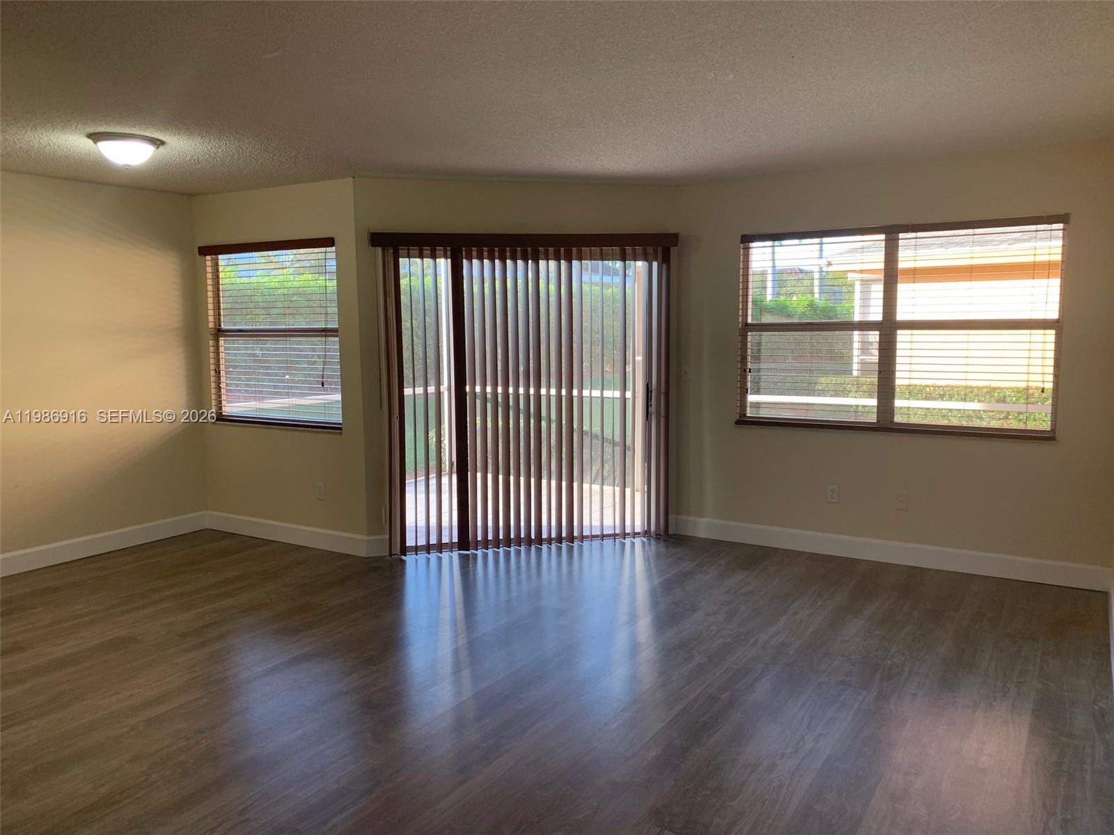 KEYS GATE CONDO NO ONE - Residential Lease