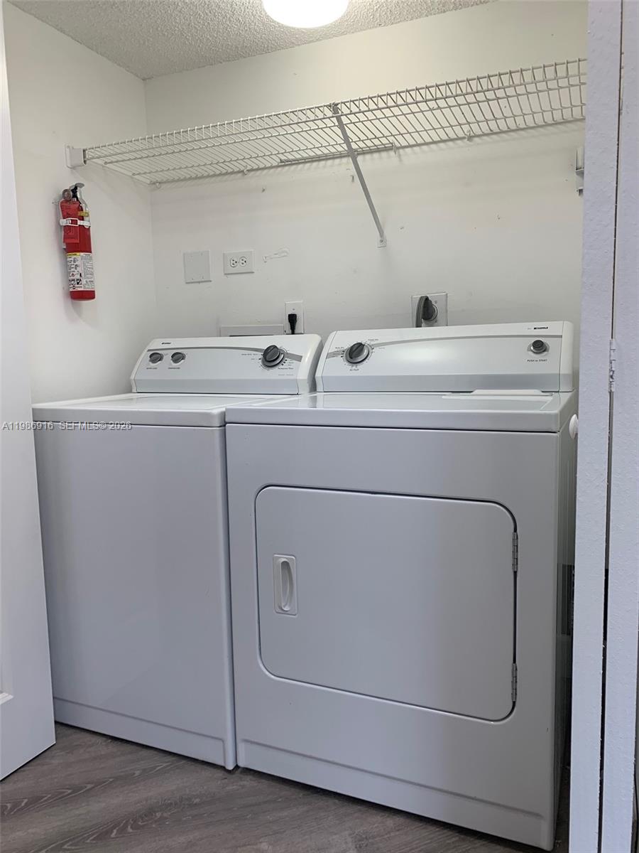 KEYS GATE CONDO NO ONE - Residential Lease