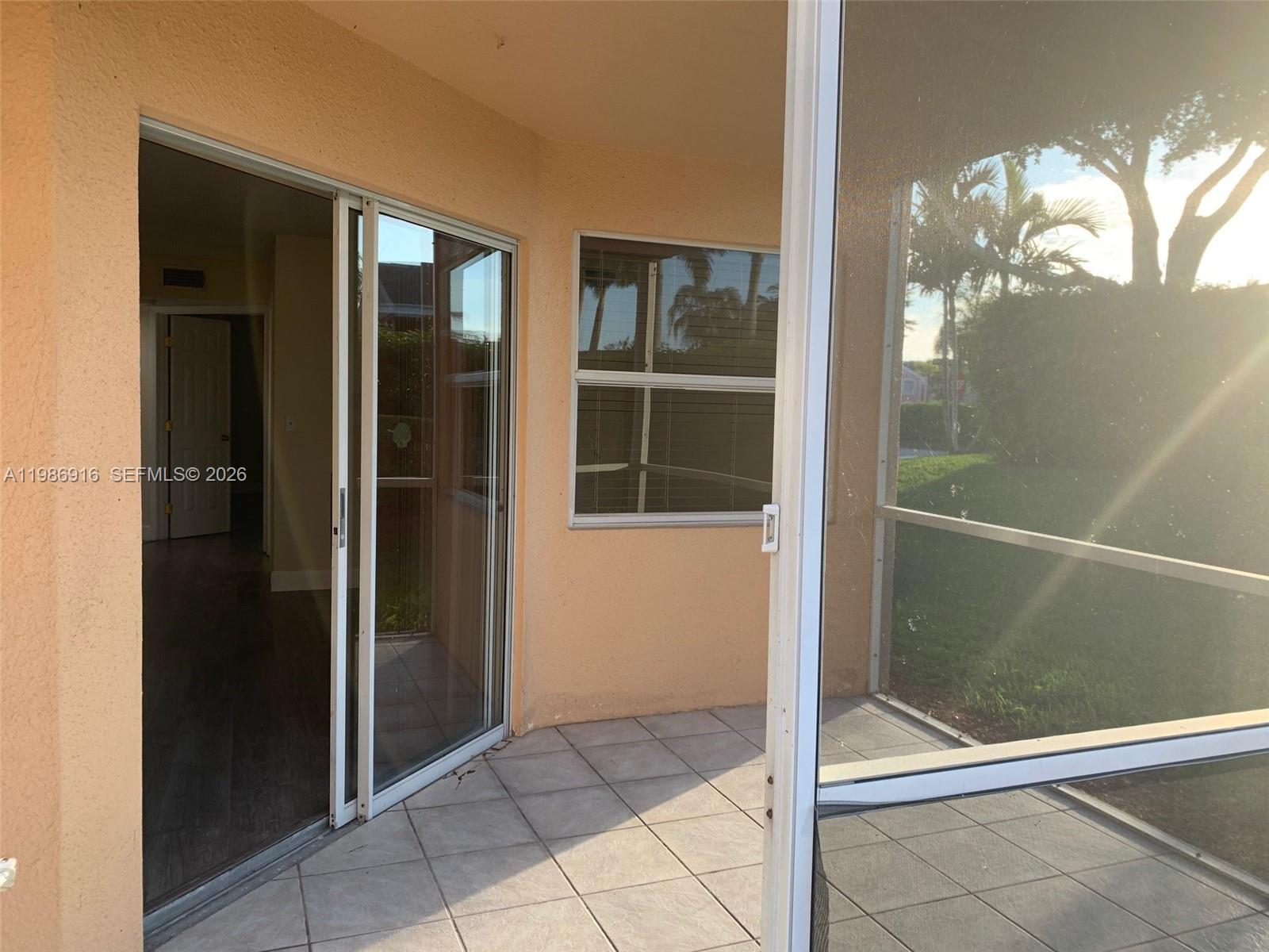 KEYS GATE CONDO NO ONE - Residential Lease