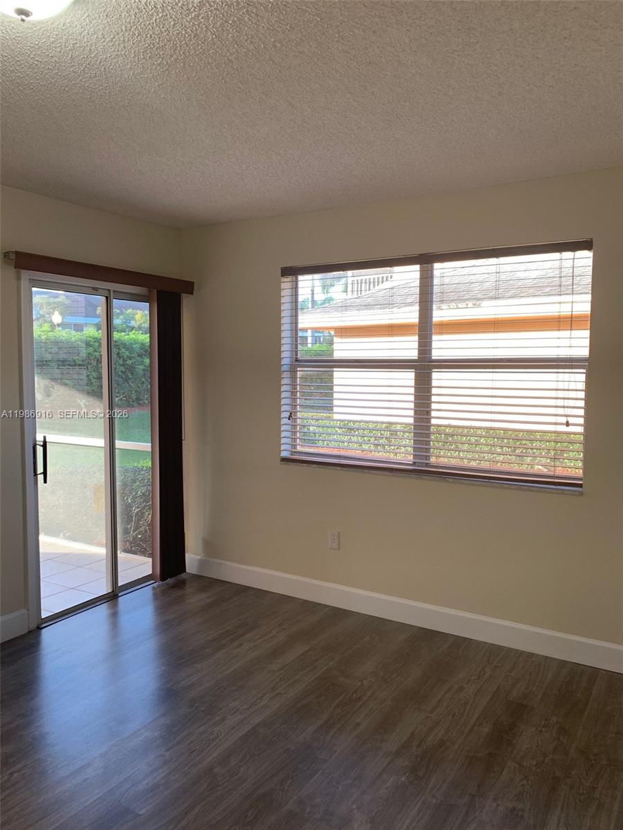 KEYS GATE CONDO NO ONE - Residential Lease