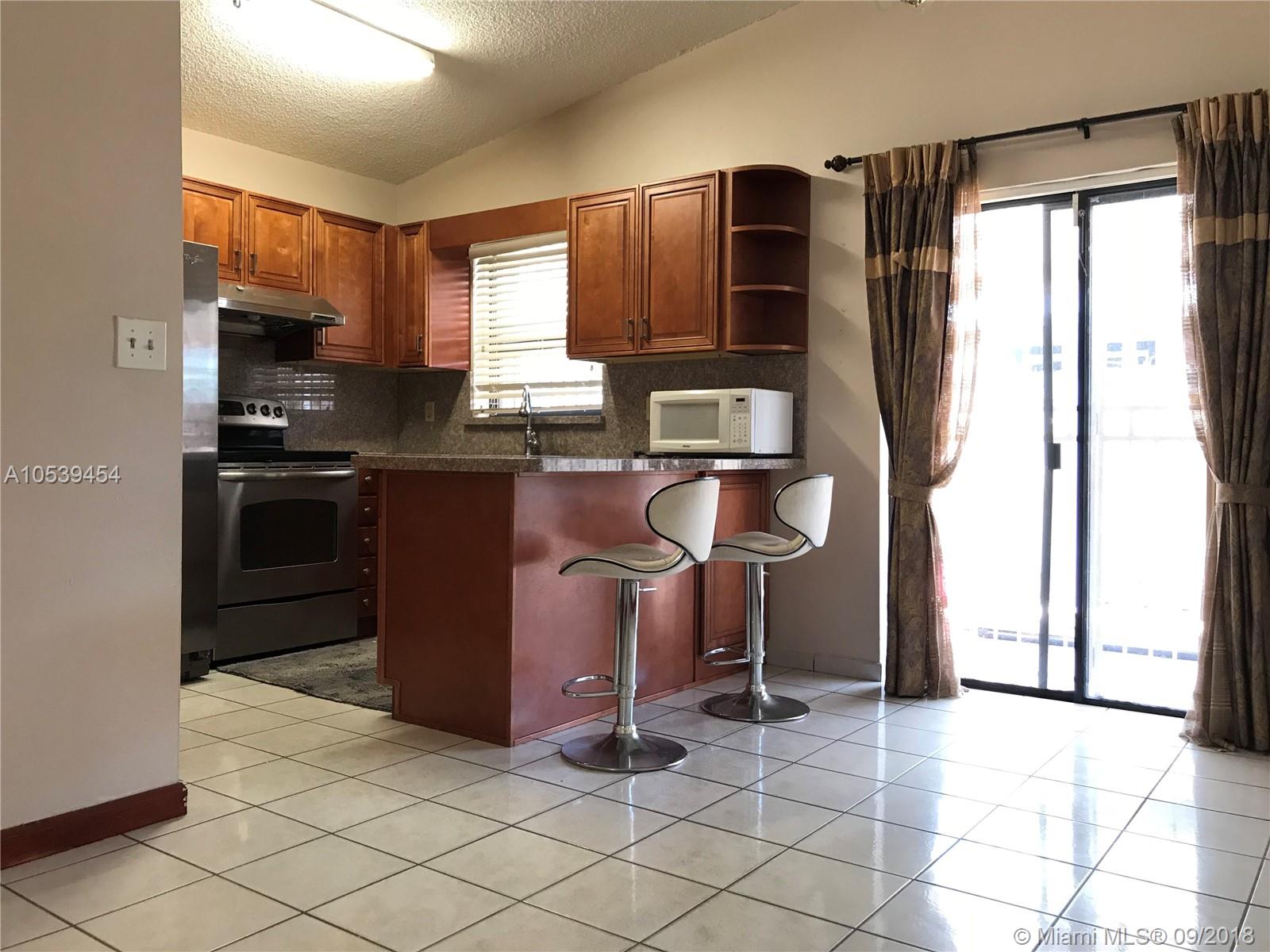 ROBLES GARDENS 5TH ADDN - Residential Lease