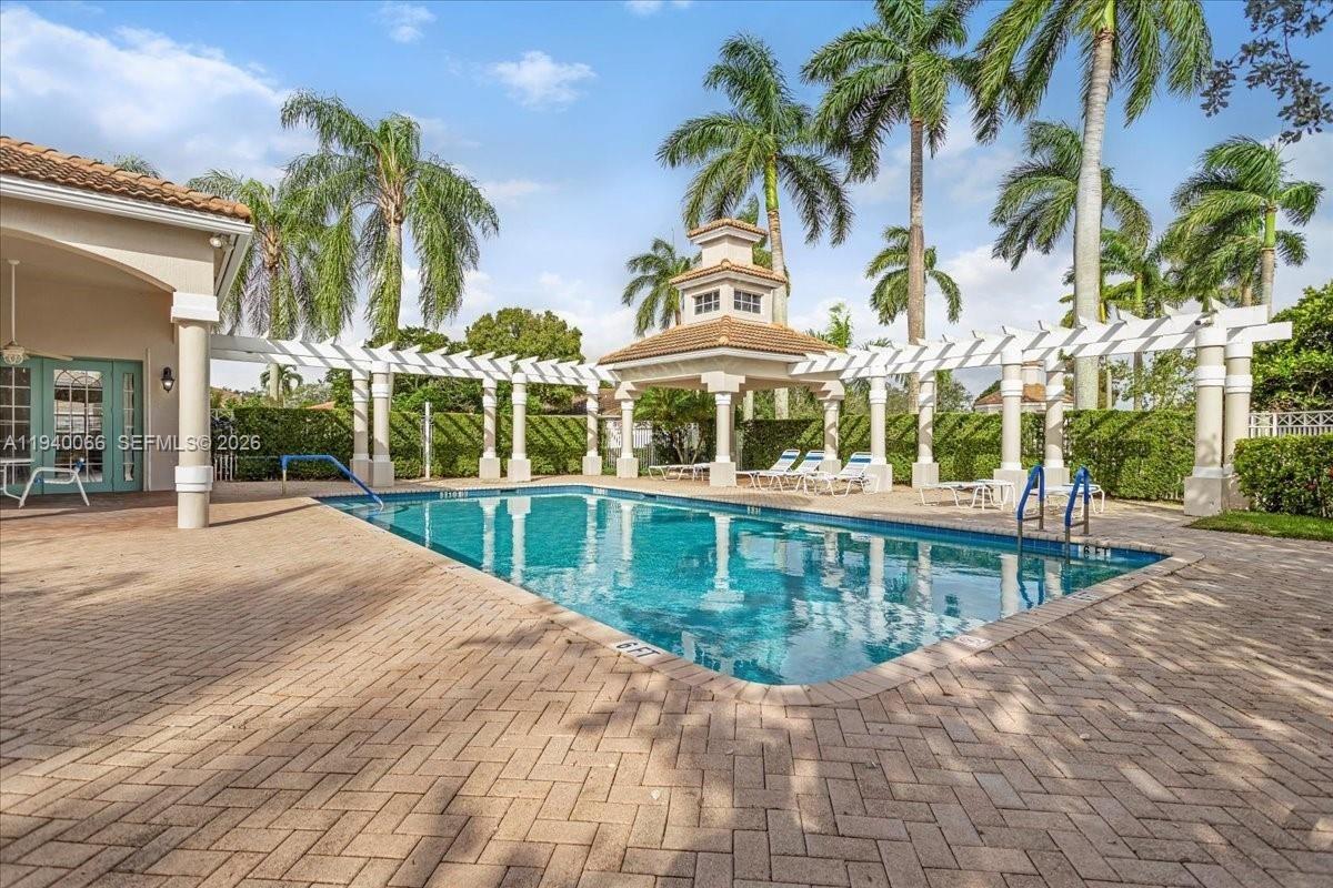 REGENCY HOMES AT SUNRISE - Residential Lease