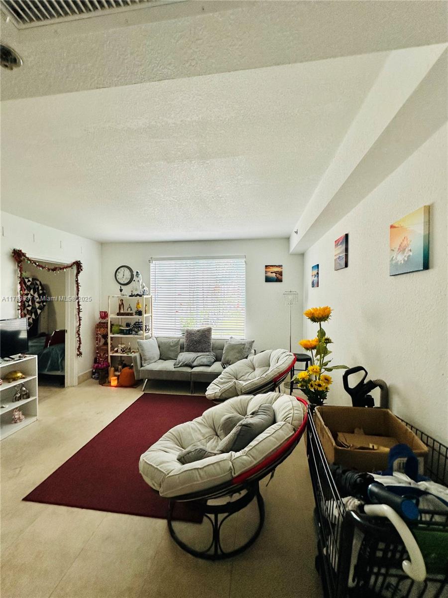 1300 PENNSYLVANIA CONDO - Residential